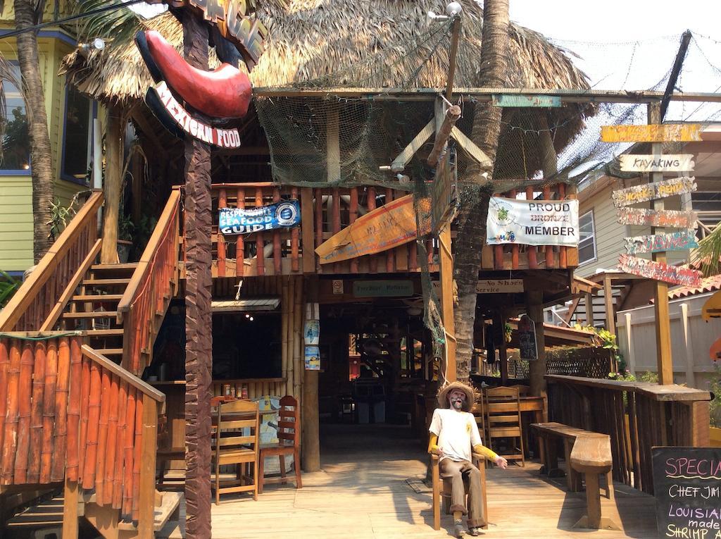 Sea Breeze Inn ウェスト・エンド エクステリア 写真