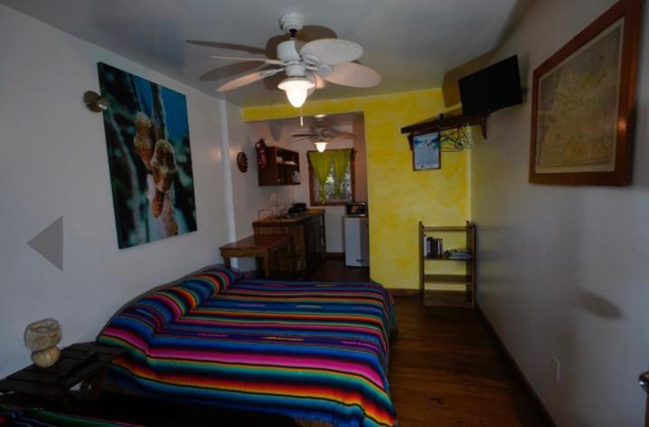 Sea Breeze Inn ウェスト・エンド エクステリア 写真